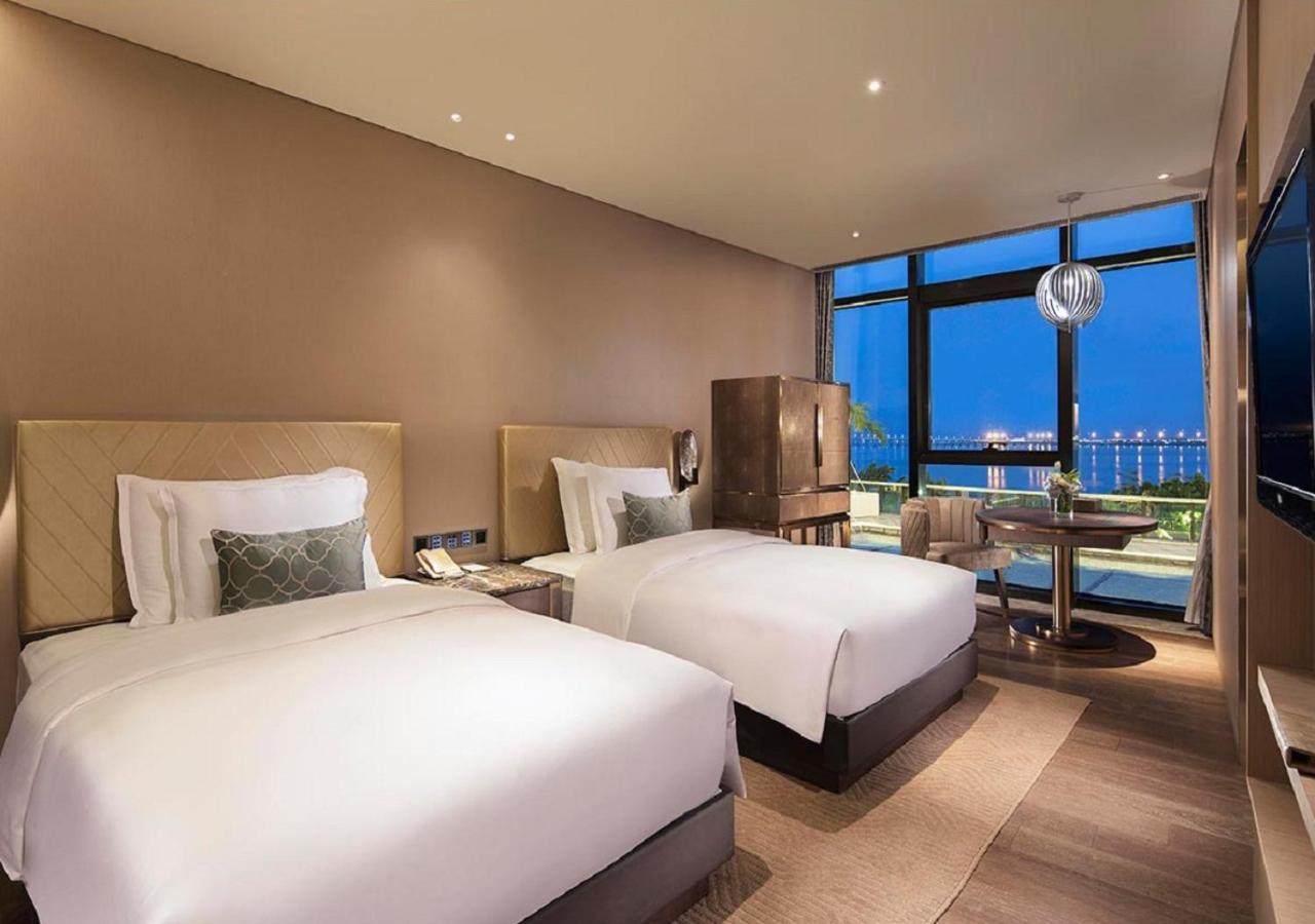 Grand Bay Hotel Zhuhai Buitenkant foto