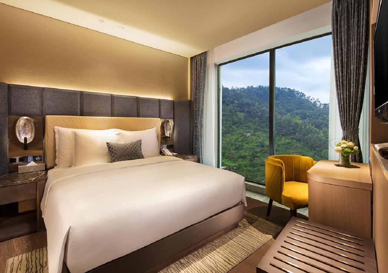 Grand Bay Hotel Zhuhai Buitenkant foto